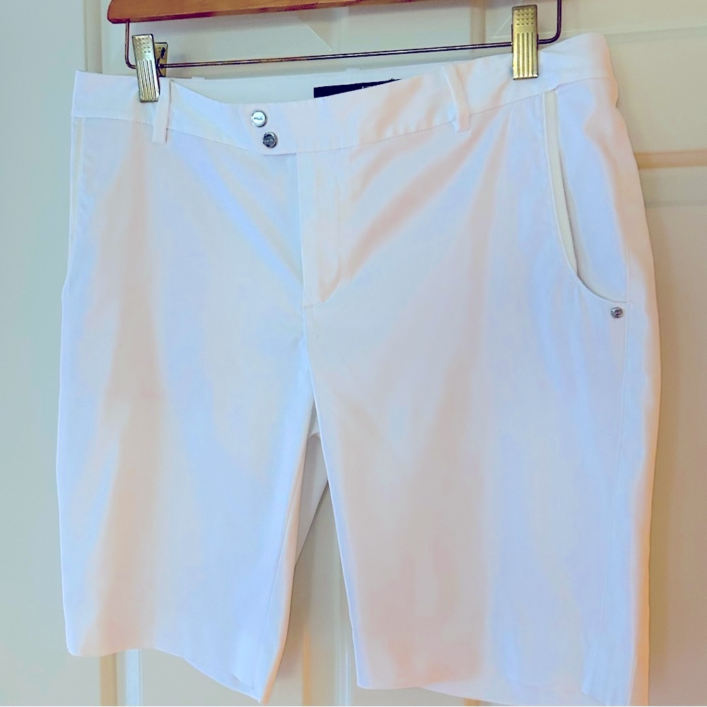 RLX Ralph Lauren white shorts Sz 4